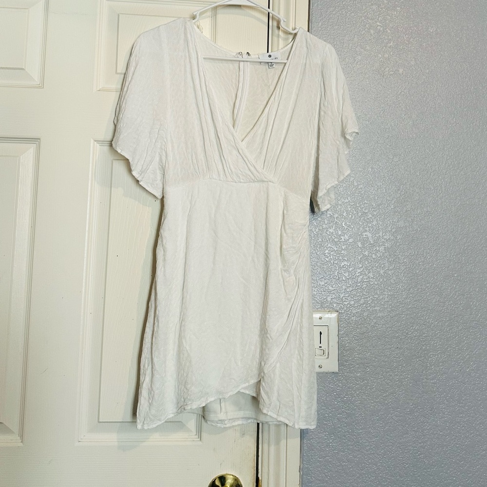 Summer Essential White dress